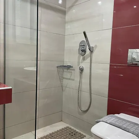 Olympia Отель 2*