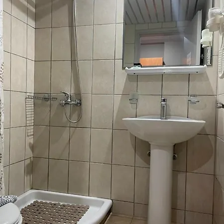 Olympia Отель